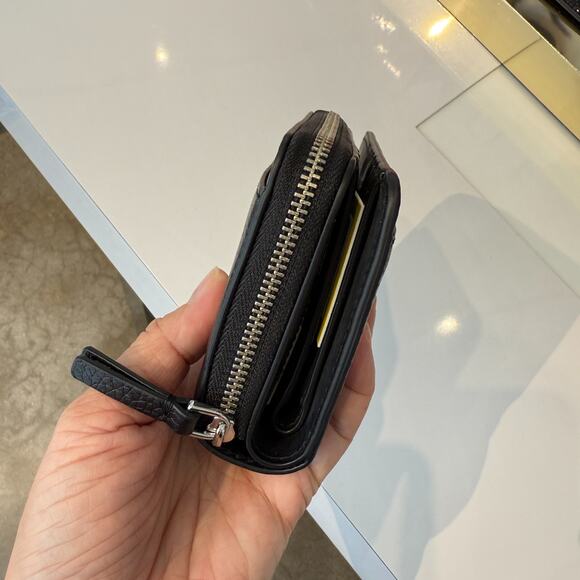 Last 1‼️Marc Jacobs x ‘The Wizard of Oz’ MINI COMPACT WALLET - Picture 2 of 9